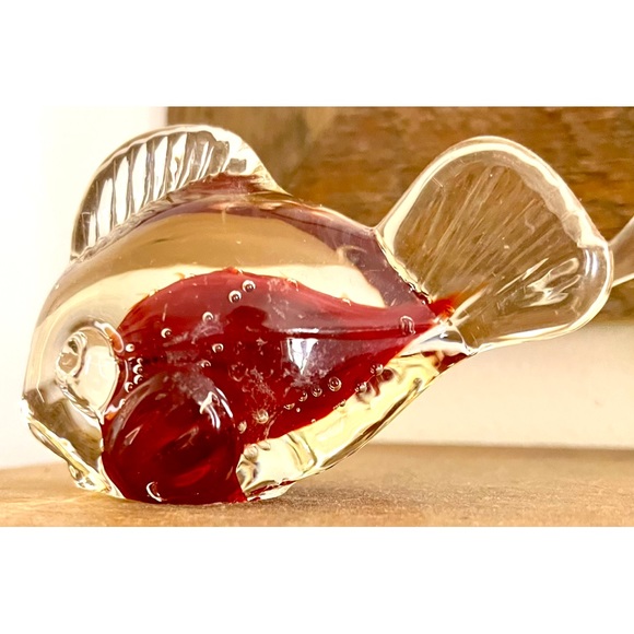 Vintage Other - VINTAGE BLOWN GLASS FISH PAPERWEIGHT